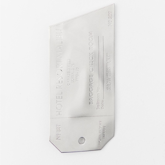 ZARA Plaque Hotel Resort Malibu Silver Brooch - Picture 4 of 8